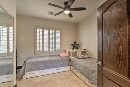 Las Vegas Home with Pool 9 Mi to Strip! - image 18