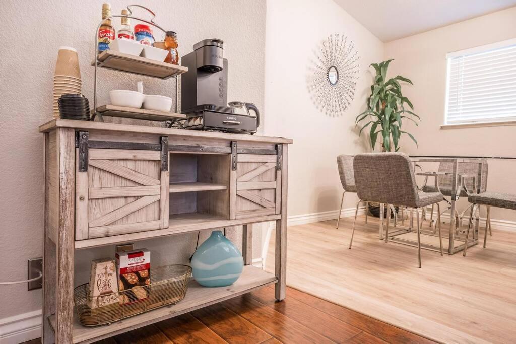 Townhome in Las Vegas - image 6