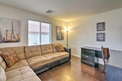 Charming Las Vegas Home by Golf Courses and Casinos! - image 11