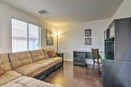 Charming Las Vegas Home by Golf Courses and Casinos! - image 12