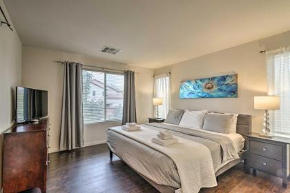 Charming Las Vegas Home by Golf Courses and Casinos! - image 14