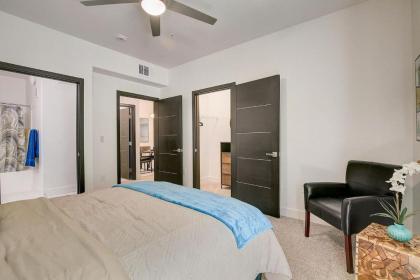 Luxury Apartment Oasis Extended Stays - image 14