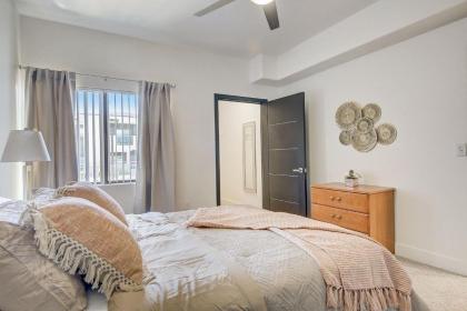 Luxury Apartment Oasis Extended Stays - image 15