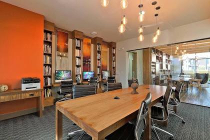 Luxury Apartment Oasis Extended Stays - image 7