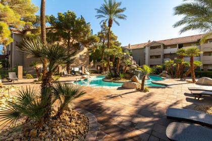 Stylish Cozy 2BR2BA Condo near Rio Vegas Luxury - image 22