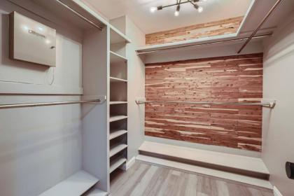 Namastay Villa 4k sqft Sauna Indoor Pool - image 8