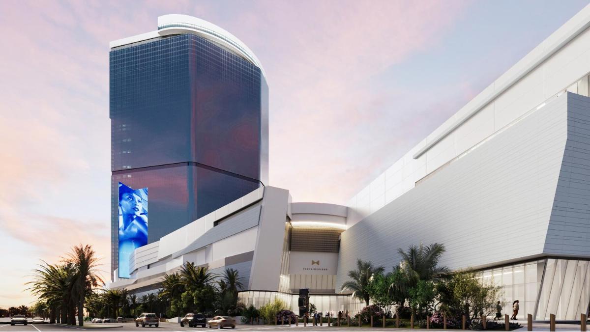 Fontainebleau Las Vegas - image 2