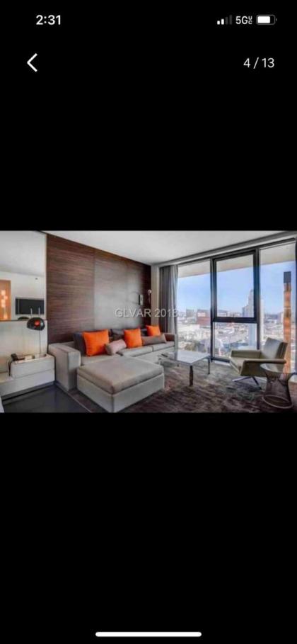 Amazing view 18th floor at Palms place Las Vegas - image 3
