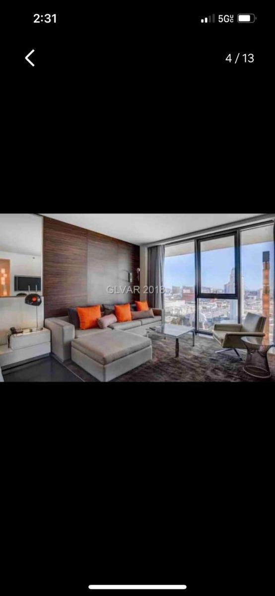 Amazing view 18th floor at Palms place Las Vegas - image 3