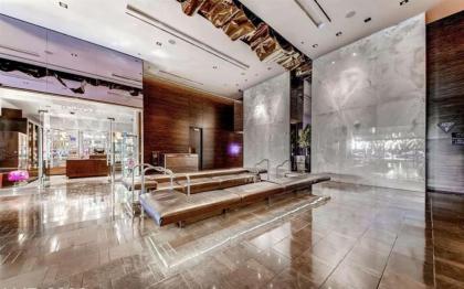 Amazing view 18th floor at Palms place Las Vegas - image 9