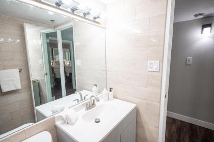 Stay Together Suites - image 4