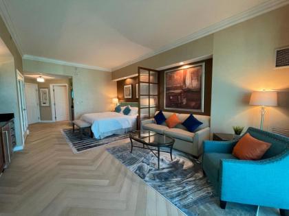 SIGNATURE MGM TOP 38th FLOOR PENTHOUSE BEST DELUXE BALONY STRIP VIEW SUITE NO RESORT FEE FREE VALET SHORTEST WALK 2 MGM - image 16
