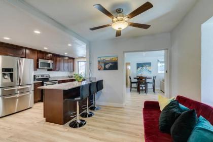 Vegas Oasis - image 18