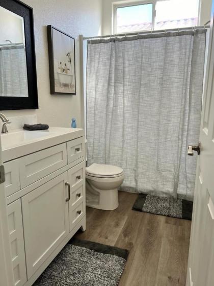 Welcome to Your Las Vegas Dream! Perfect Retreat! - image 15