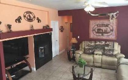 Country Comfort - image 15
