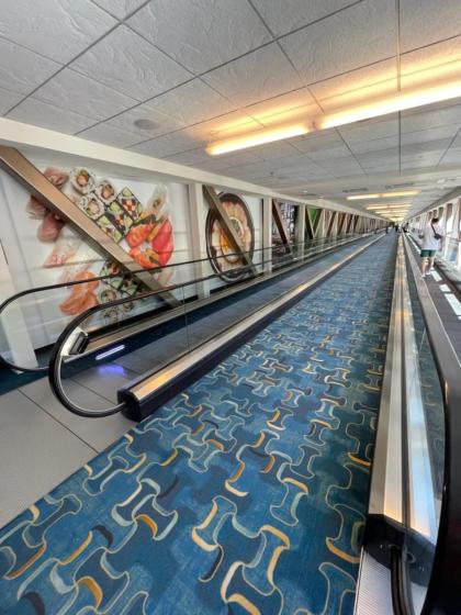 ! MGM Free resort access-High Floor STRIP view - image 22