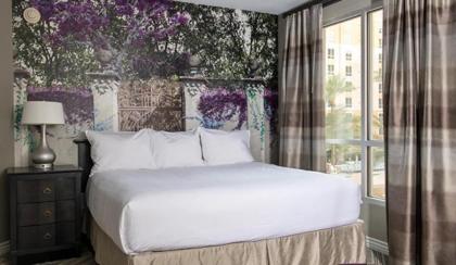 Las Vegas! Mediterranean Style Vacation Retreat - image 12
