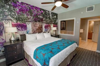 Las Vegas! Mediterranean Style Vacation Retreat - image 6
