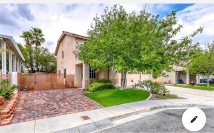 4 Bedroom 2 Bath Modern Single House King Bed Las Vegas GEM - image 6