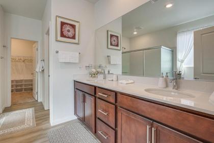 Las Vegas Vacation Rental Private Patio and Yard - image 16