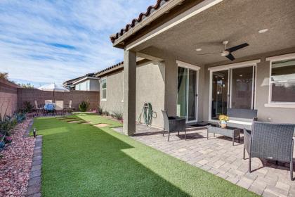Las Vegas Vacation Rental Private Patio and Yard - image 4