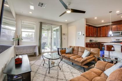 Las Vegas Vacation Rental Private Patio and Yard - image 5