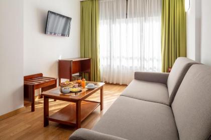 Hotel Anjos - image 19
