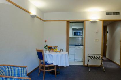 VIP Executive Eden Aparthotel - image 15