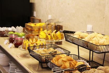 America Diamonds Hotel & Sushi Bar - image 9