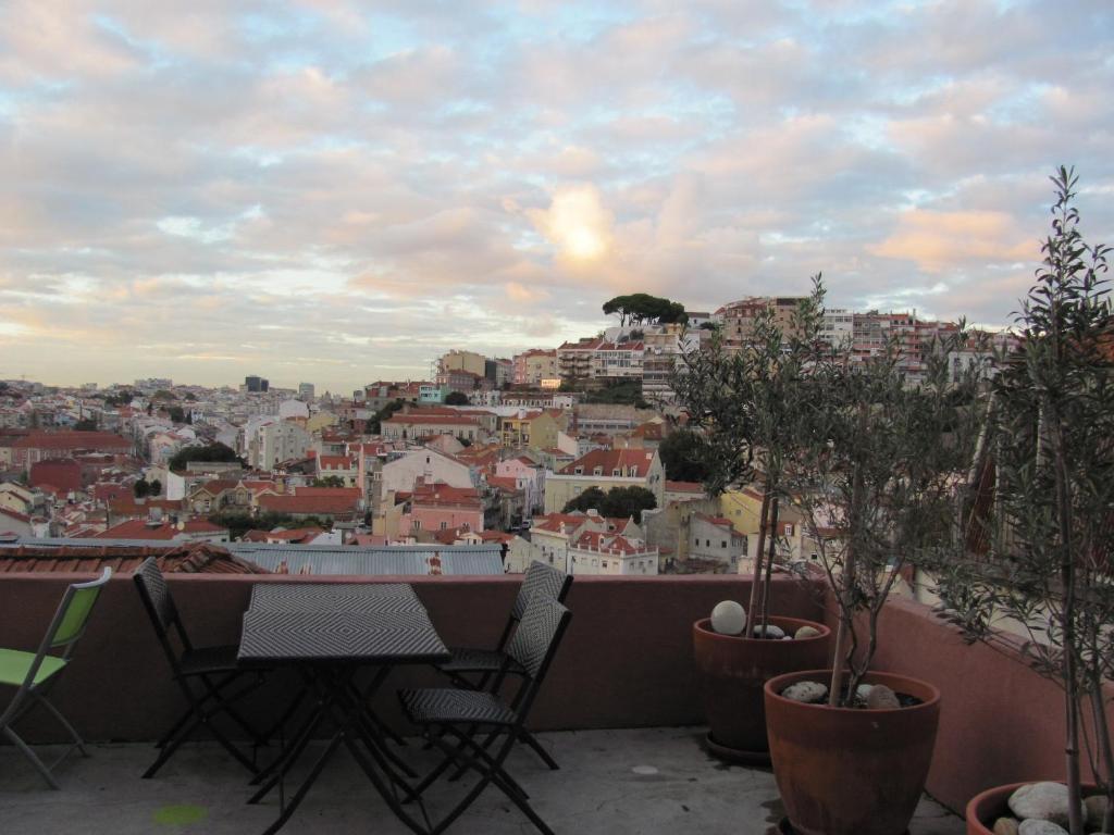 This Is Lisbon Hostel - image 3