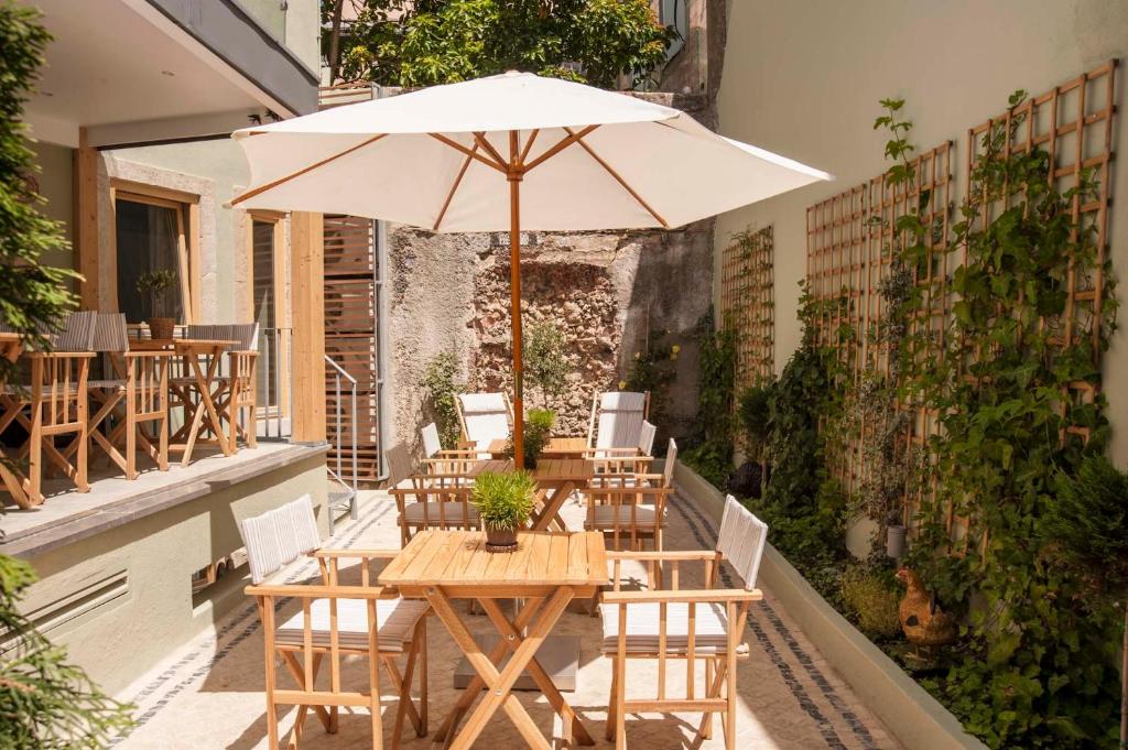 Casa Amora - main image