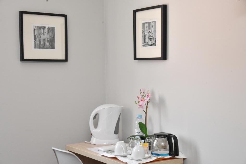 Famous Crows Lisbon Suites - image 3