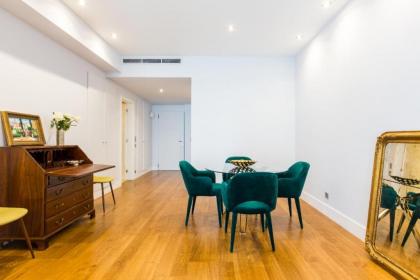 Your Home in Palácio do Bairro Alto - image 7