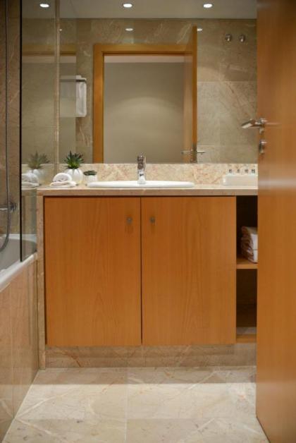 Panoramic Living - image 19