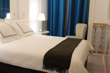 Lisbon Downtown Inn - image 20