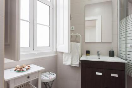 Elite House - image 12