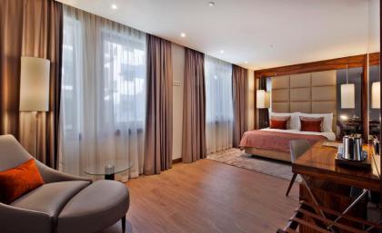 TURIM Marques Hotel - image 19