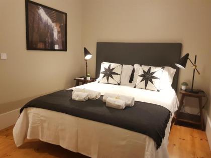 Lisbon Finestay Bica Apartment - image 17