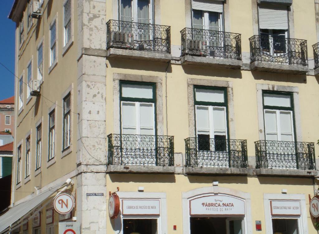 Inn-Chiado Restauradores Prime Suites - image 4