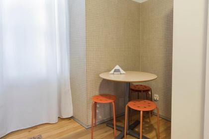 LovelyStay - Downtown Cosy Wonder - image 15