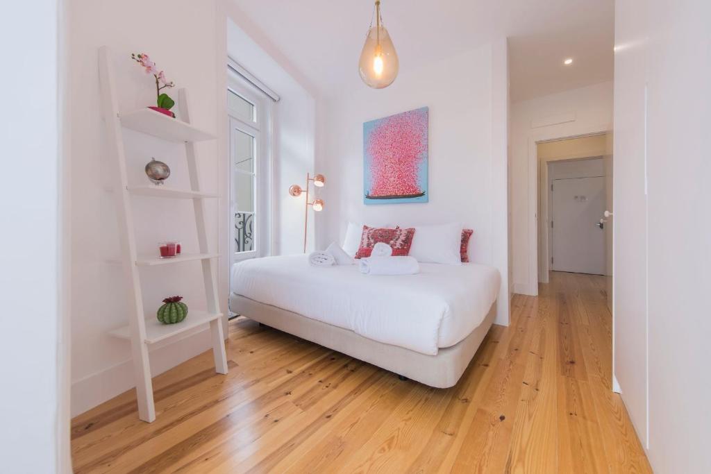 LovelyStay - Lusitano's Heart 2BDR Apartment in Alfama - main image