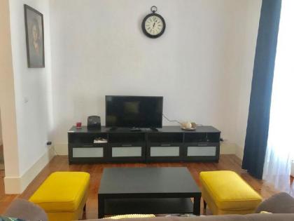 Sweet Home in Lisbon Central - image 3