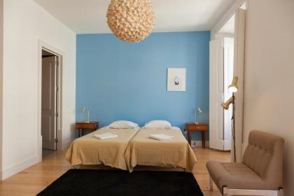 Lisbon Lounge Hostel - image 10