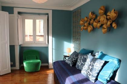 Bright and Newly Renovated apt Central 2 Bdr. Lisbon