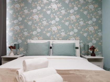 Martim Moniz Charming Apartment - image 1