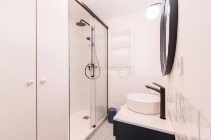GuestReady - Local Stay in São Vicente - image 13