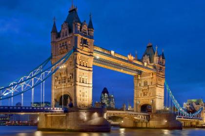 Hilton London Tower Bridge - image 4