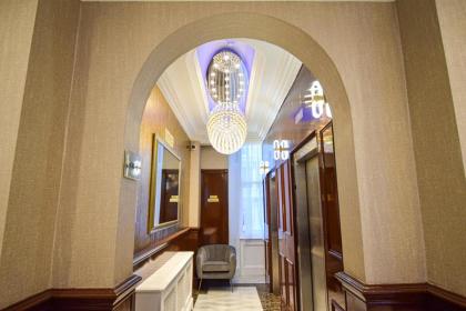 PEMBRIDGE PALACE HOTEL - image 26