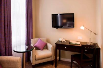 Berjaya Eden Park London Hotel - image 2