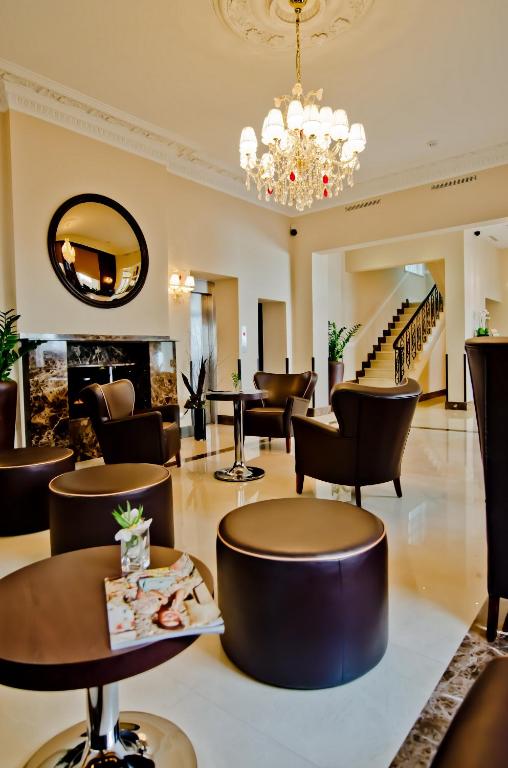 Edward Hotel - Paddington - main image